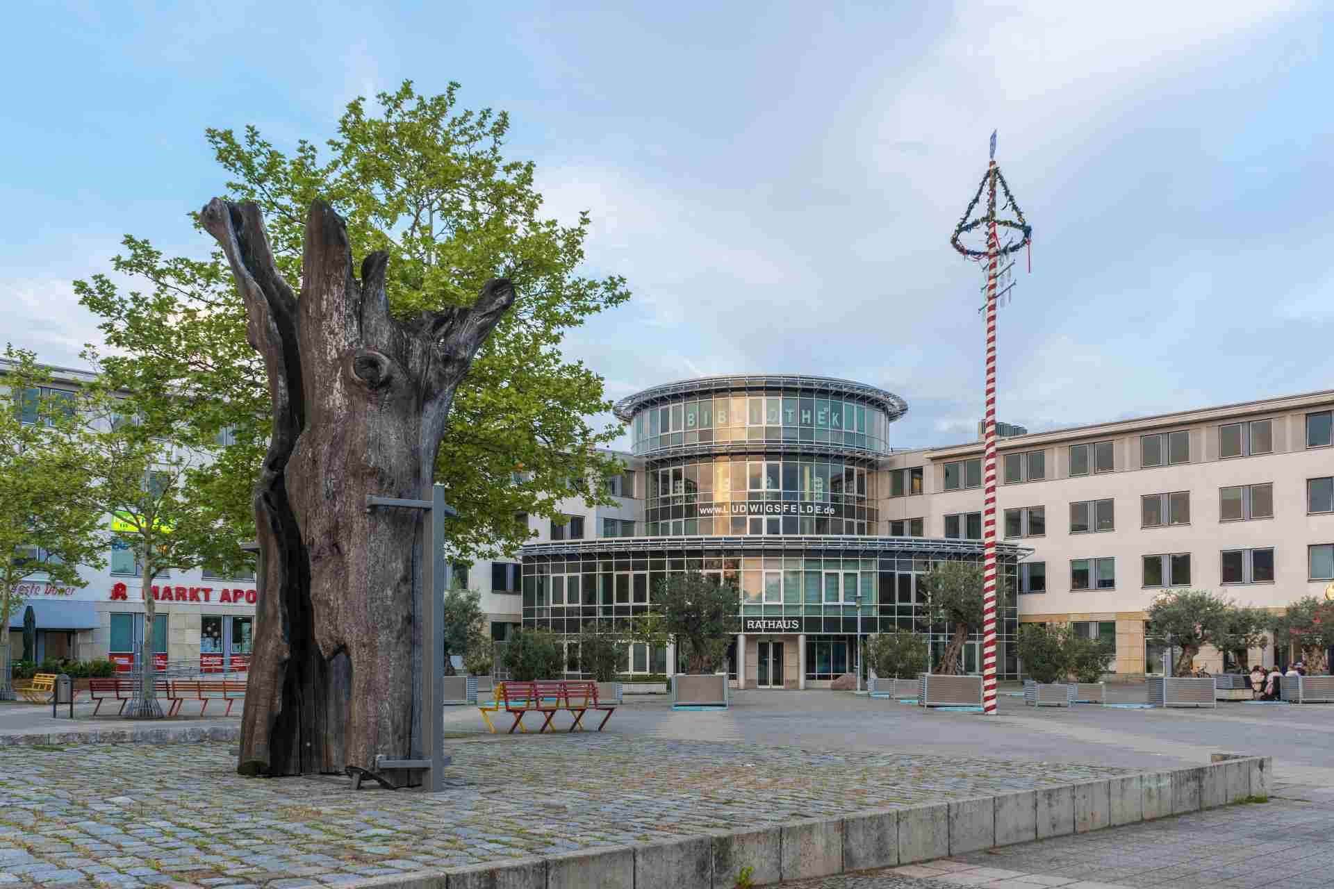 Rathaus und Stadtverwaltung in Ludwigsfelde