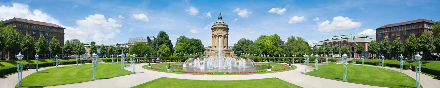 Brunnen auf dem Friedrichsplatz in Mannheim