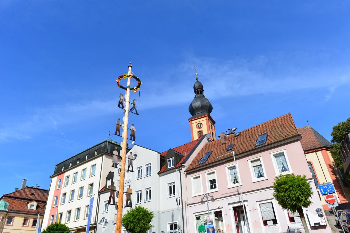 Treppenlift in Bad Brückenau und Umgebung kaufen Marktplatz Bad Brückenau in Unterfranken