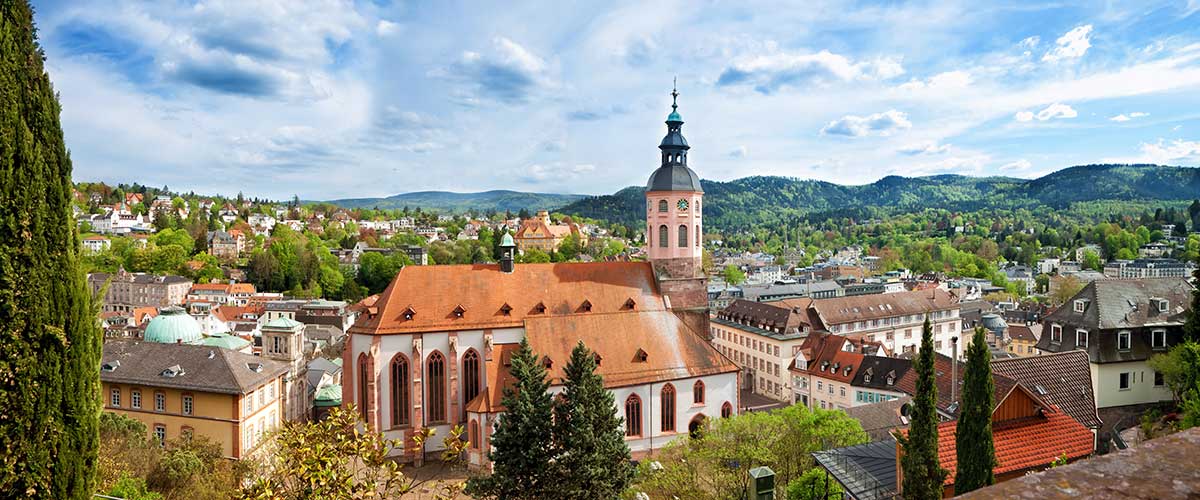 Blick auf eine Kirche in Baden-Baden