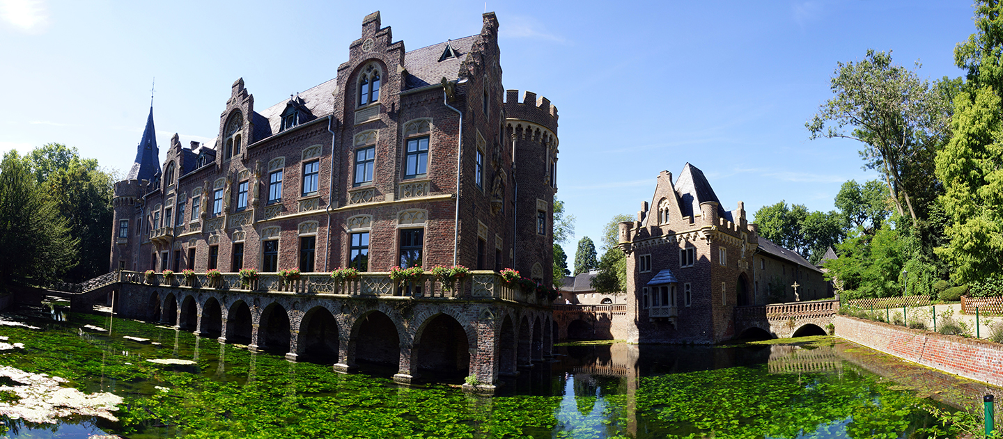 Schloss Paffendorf am Wasser bei Bergheim