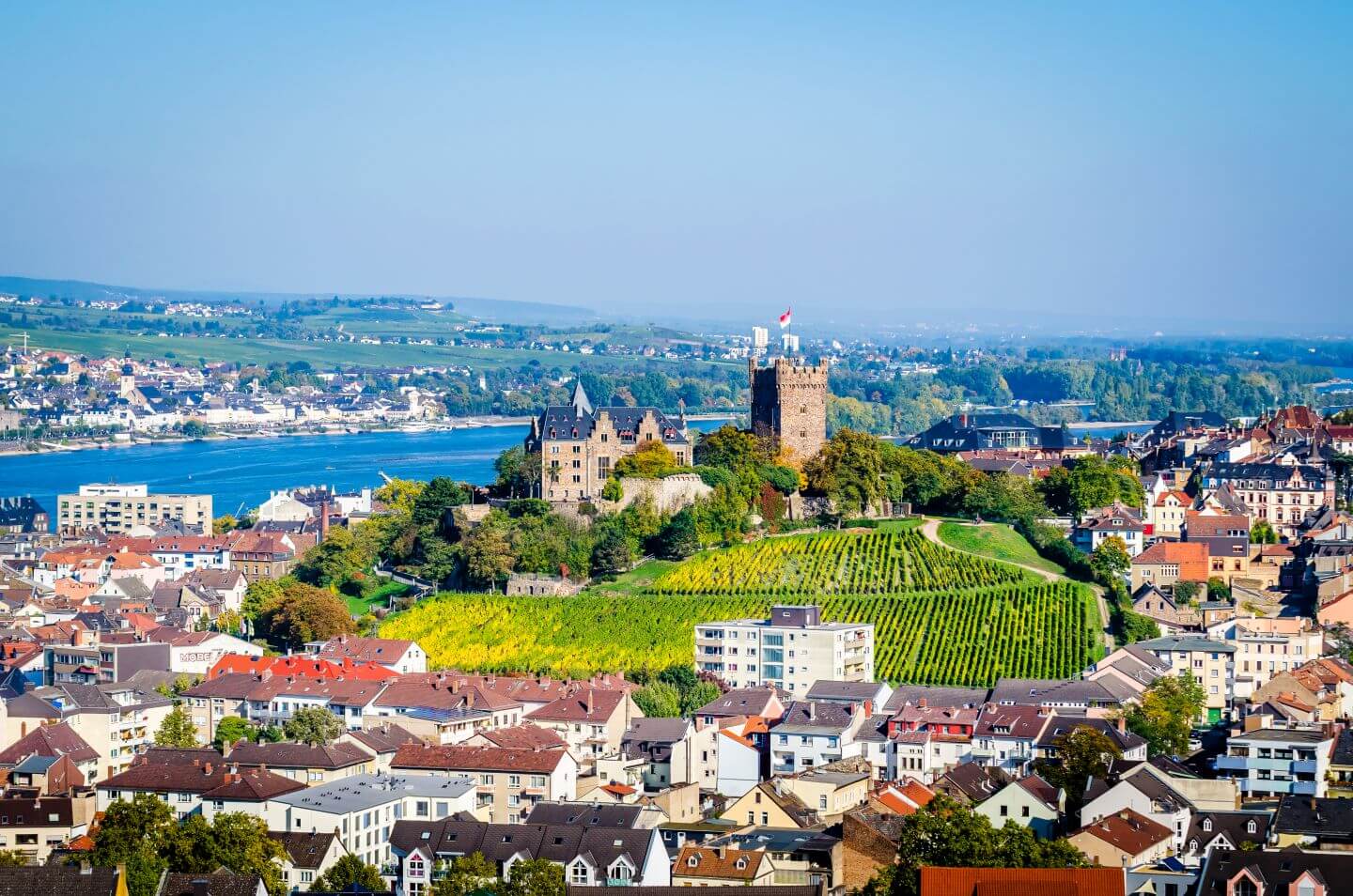 Blick auf Burg Klopp in Bingen am Rhein