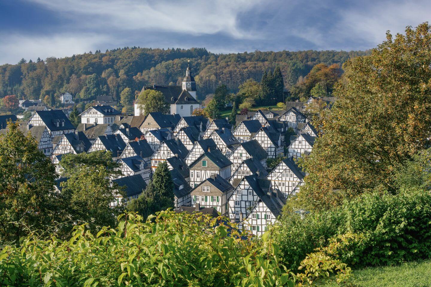 Blick auf Fachwerkhäuser in Freudenberg
