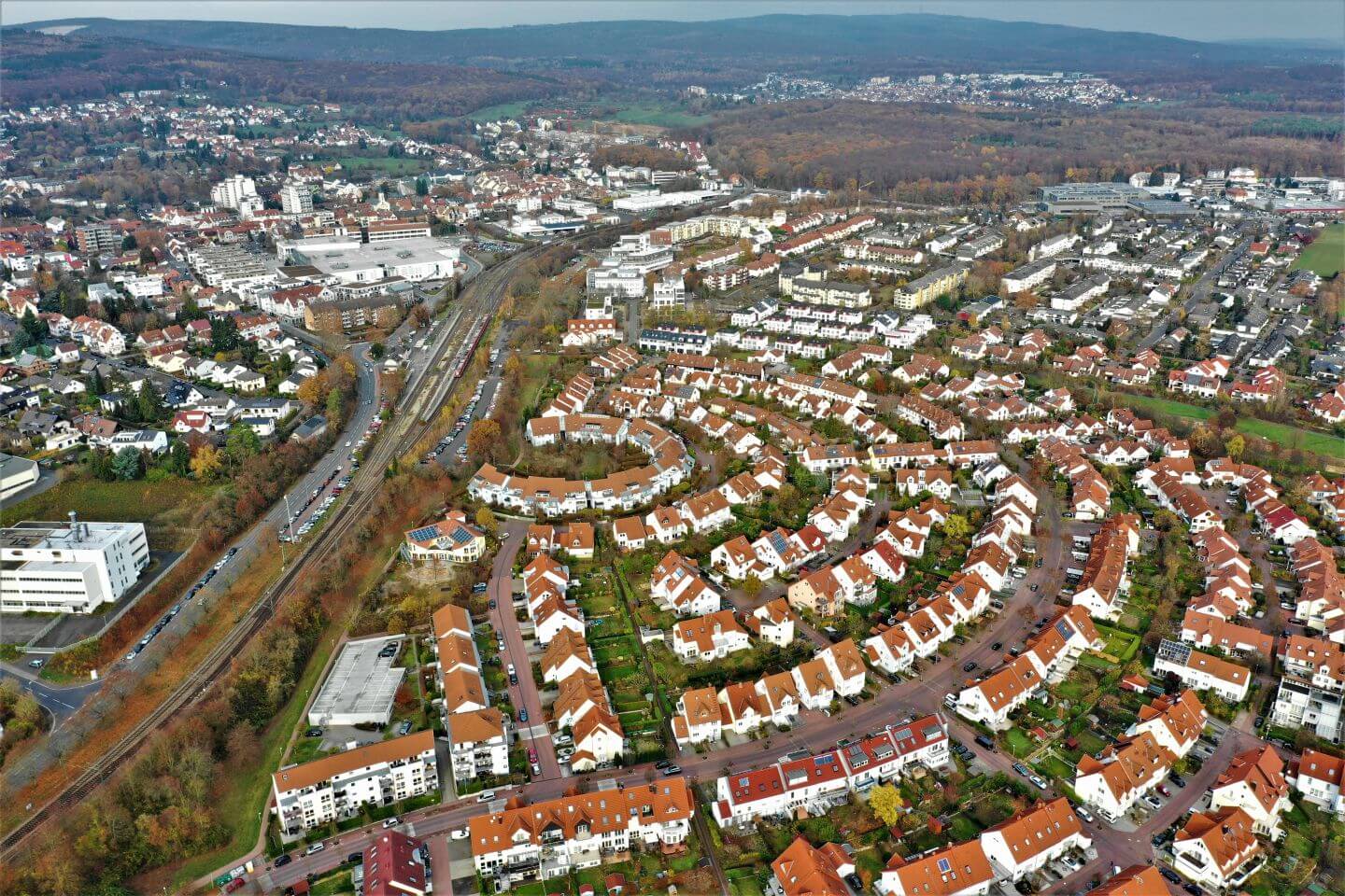 Friedrichsdorf aus de Luft