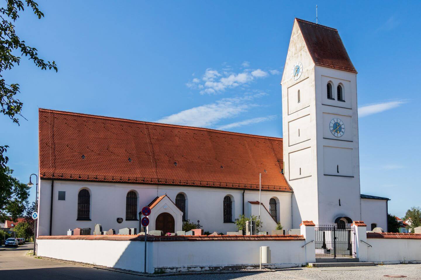 Treppenlift-Beratung für Germering und Umgebung Kirche St. Jakob in Germering