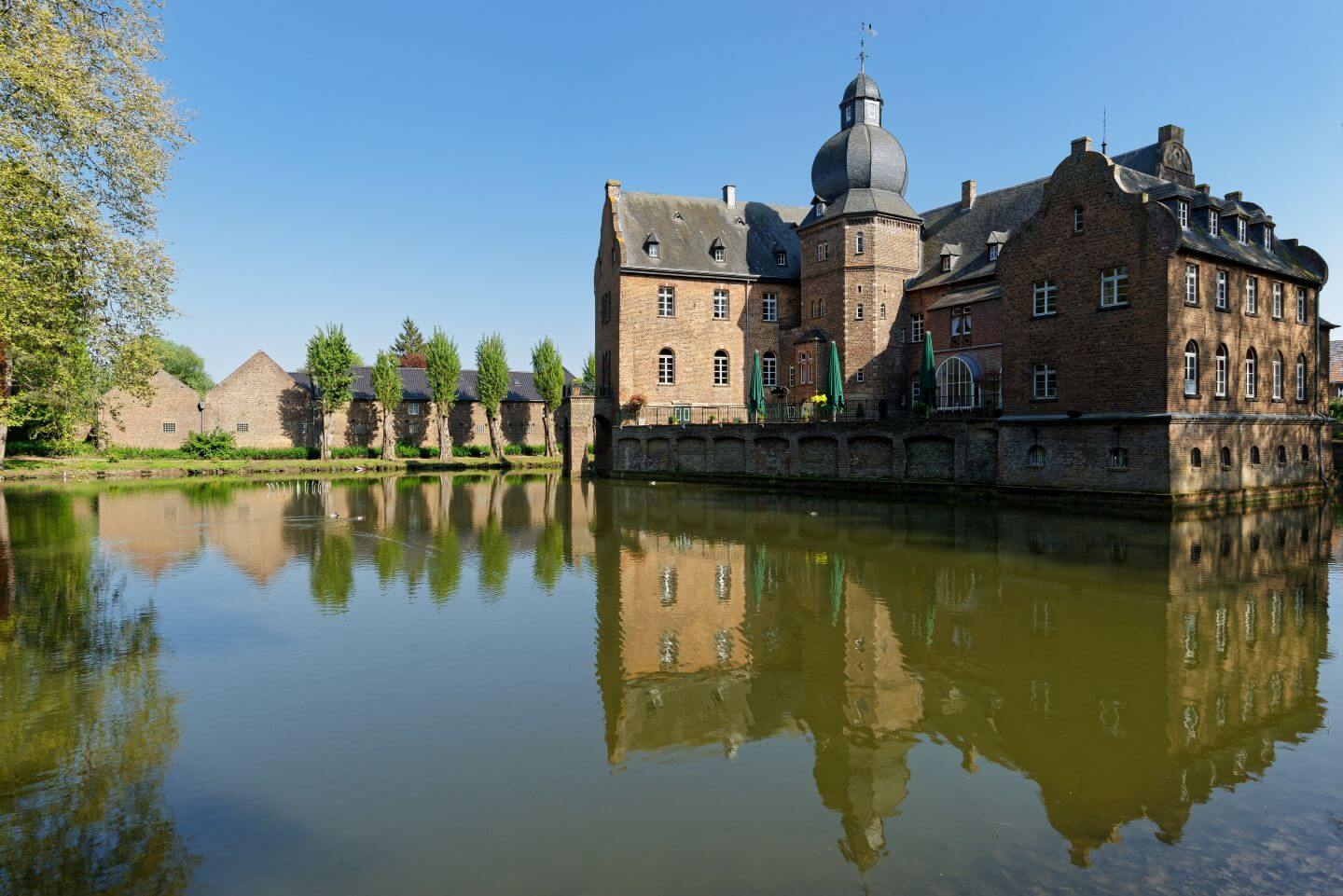 Treppenlift-Beratung für ganz Kerpen Schloss Bergerhausen in Kerpen