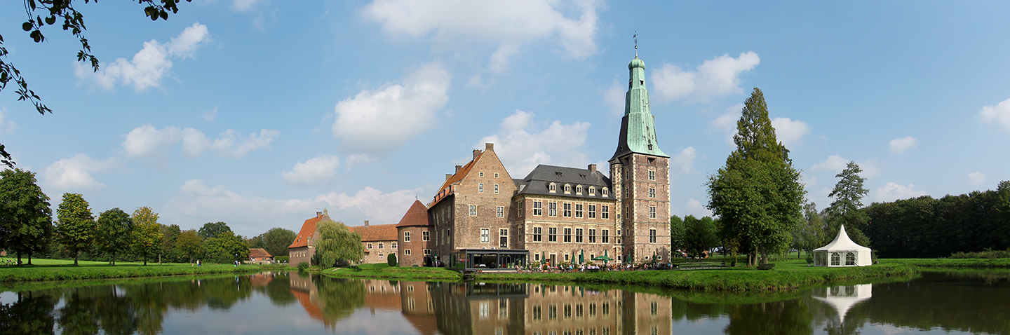 Schloss Raesfeld am Wasser