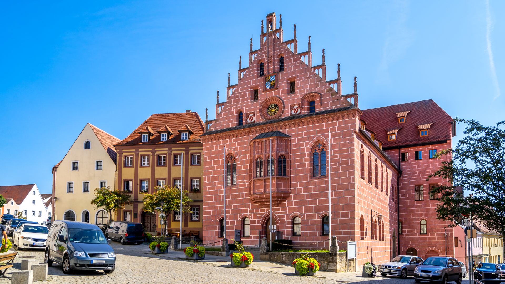 Blick auf das Rathaus in Sulzbach