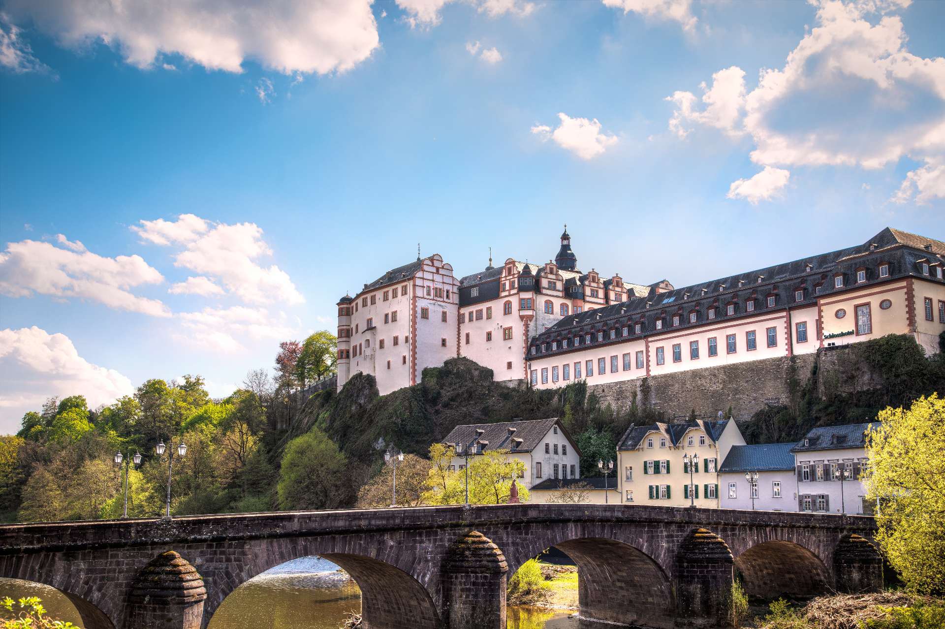 Schloss Weilburg