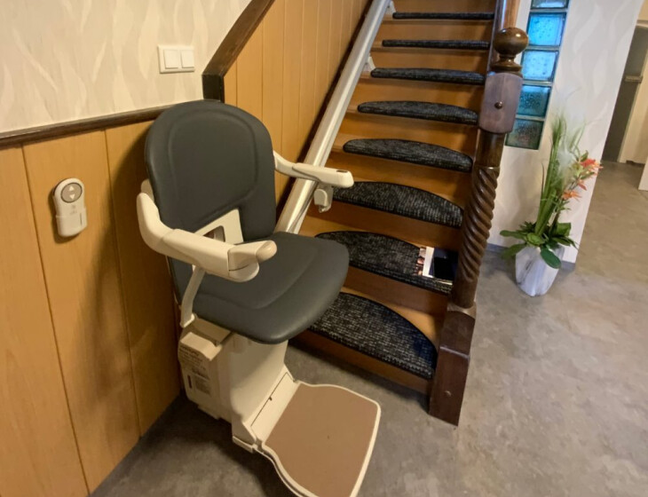 Lifta Avantgarde für gerade, schmale Treppen